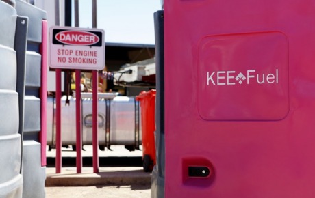 KEE-FUEL-TANKS-280319-03