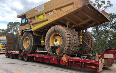 YELLOW-TRUCK-58 YELLOW-TRUCK-58